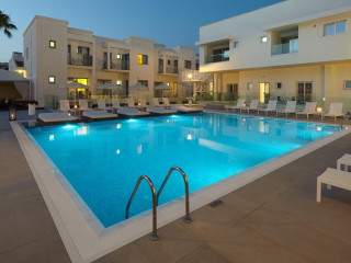 MelpoAntia Luxury Apartments  Suites