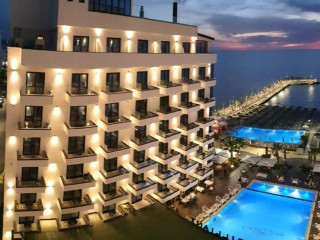 Brilliant Hotel SPA (Durres)