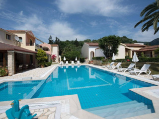 Villa Violetta (Acharavi)