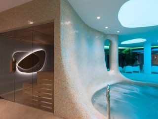 ZENITH CONFERENCE  SPA