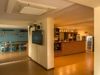 Pensiunea 4 Salcii..