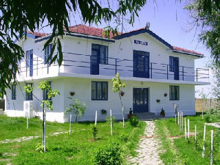 COMPLEX TURISTIC EDEN