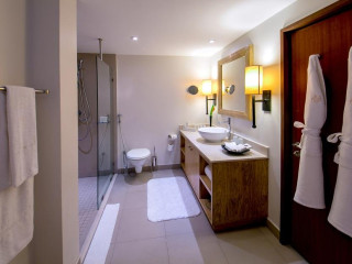 Kempinski Seychelles Resort (LV)