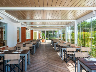 AP Victoria Sports Beach