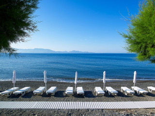 Dimitra Beach Hotel and Suites (Agios Fokas)