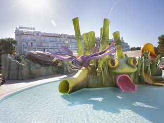 Mar Hotels Playa de Muro Suites