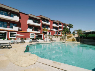 Topazio Vibe beach apartments and hotel