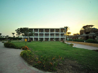 Sea Beach Aqua Park Resort 