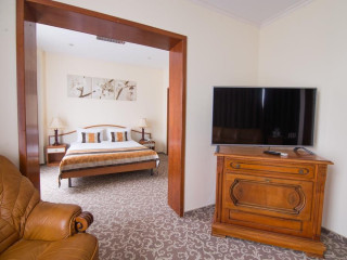 Hotel Trotus