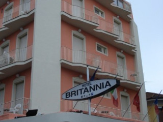 BRITANNIA (Marina Centro)