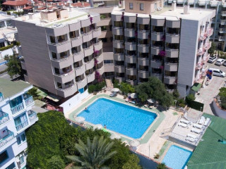 Hotel Amos