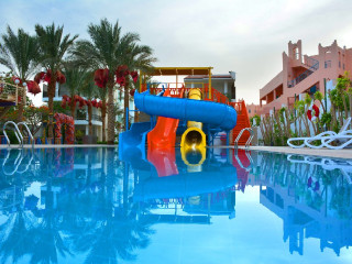 Minamark Beach Resort