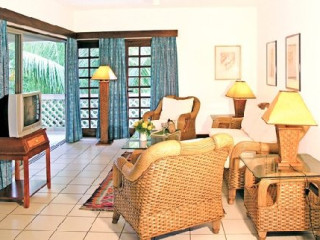 Leisure Lodge Beach Golf Resort