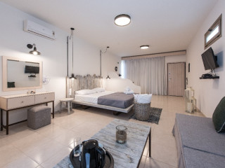 Eva Mare (Ag. Pelagia)