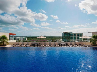 Four Points by Sheraton Cancun Centro