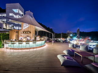 THE NAI HARN (PHUKET)