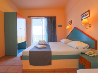 Filoxenia Hotel Apartments - Tholos