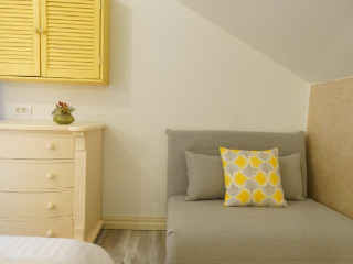 PENSIUNEA CUPLU CALATOR.