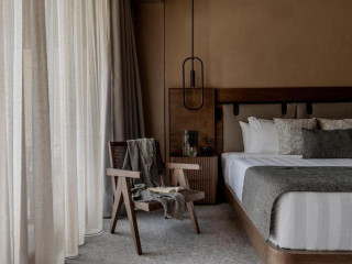 Pnoe Breathing Life + 16