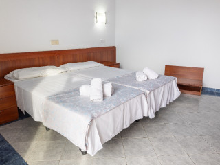 Clipper Affiliated by FERGUS (Lloret de Mar)