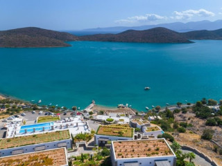 Royal Marmin Bay Boutique and Art Hotel	