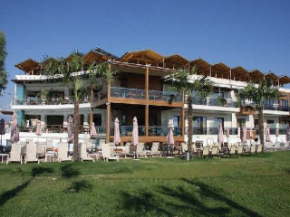 Cosmopolitan  and Spa (Paralia Katerinis)