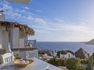 Greco Philia Luxury Suites