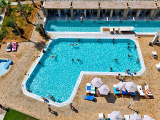 Malia Bay Hotel and Bungalows (R)