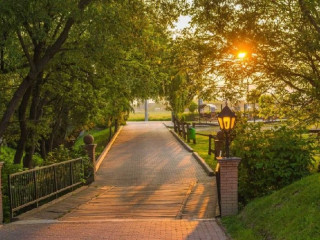 Domeniul Dracula Danes (Danes-Sighisoara)