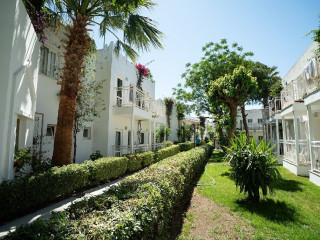 PETUNYA BEACH RESORT (Ortakent)