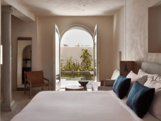 Istoria Hotel (Perivolos - Santorini)