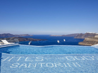 Suites of the Gods Cave Spa Hotel (Megalochori - Santorini)