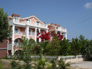 Villa Maria - NOU! (recomandat 3*) (Laganas)