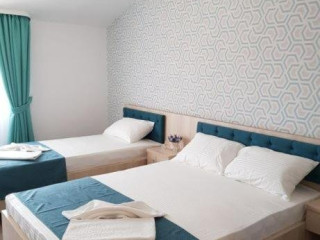 Vila YLY
