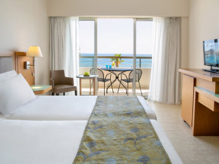 Atlantica Miramare Beach Hotel (Limassol)