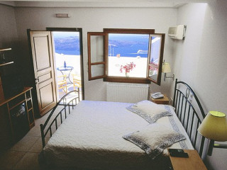 Theoxenia Boutique Hotel (Fira - Santorini)