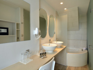 Selyria Resort Hotel (Tsilvi CR)