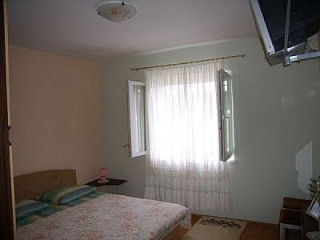 PETAR private house (Trogir)