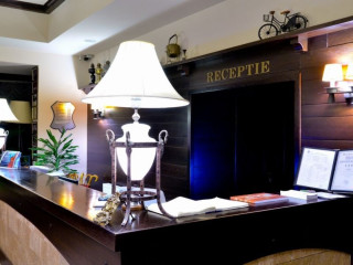 HOTEL GRADINA MORII.
