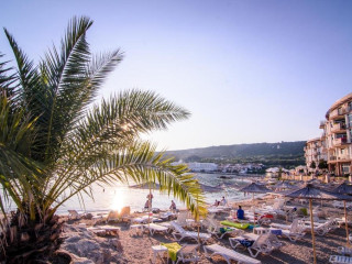 Royal Bay Resort