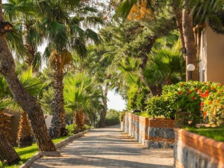 Pine Bay Holiday Resort