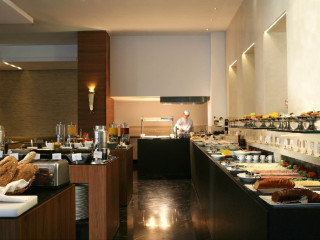 Aquila Atlantis Hotel 