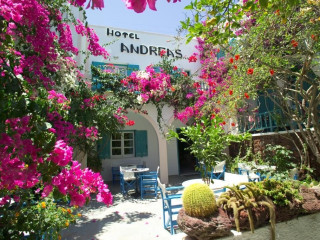 Andreas Hotel (Kamari Santorini)