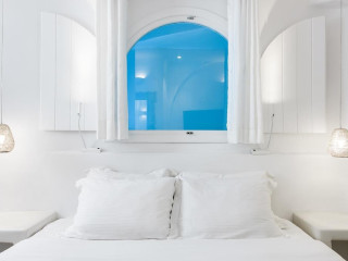 Dana Villas and Infinity Suites (Firostefani - Adults only)