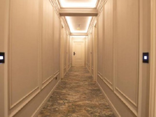 COSMOPOLITA BOUTIQUE..