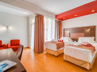 MUTHU RAGA MADEIRA HOTEL