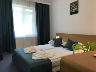 HOTEL LEBADA