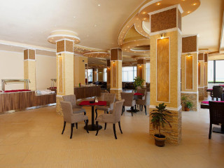 Relax Holiday Complex Spa