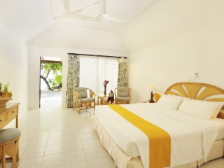 Holiday Island Resort