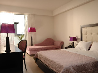Miro Studio Apartments